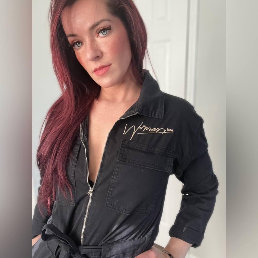 Black 3/4 sleeve jumpsuit size M